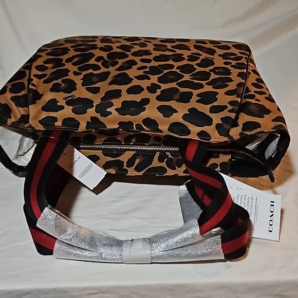 Leopard Court Tote - Picture 5 of 5